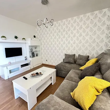 Pushe Shopping & Culture *