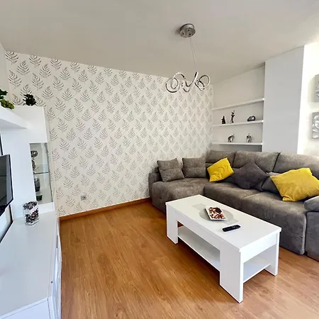 Pushe Shopping & Culture * Alhendín